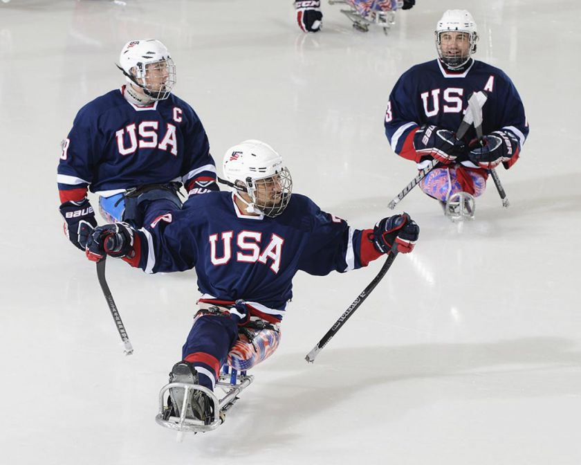 Американские следж-хоккеисты